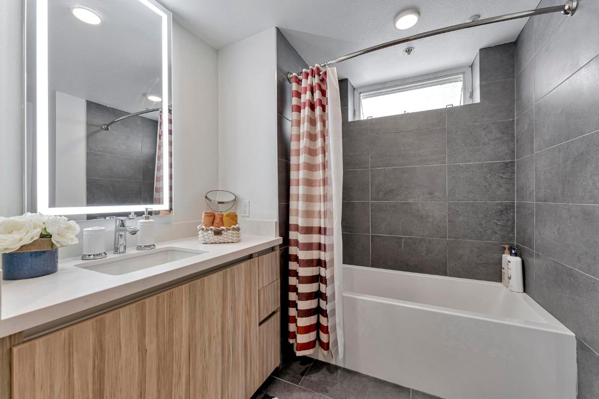 7 Large Down Town Santa Monica Apartment Los Angeles Eksteriør billede