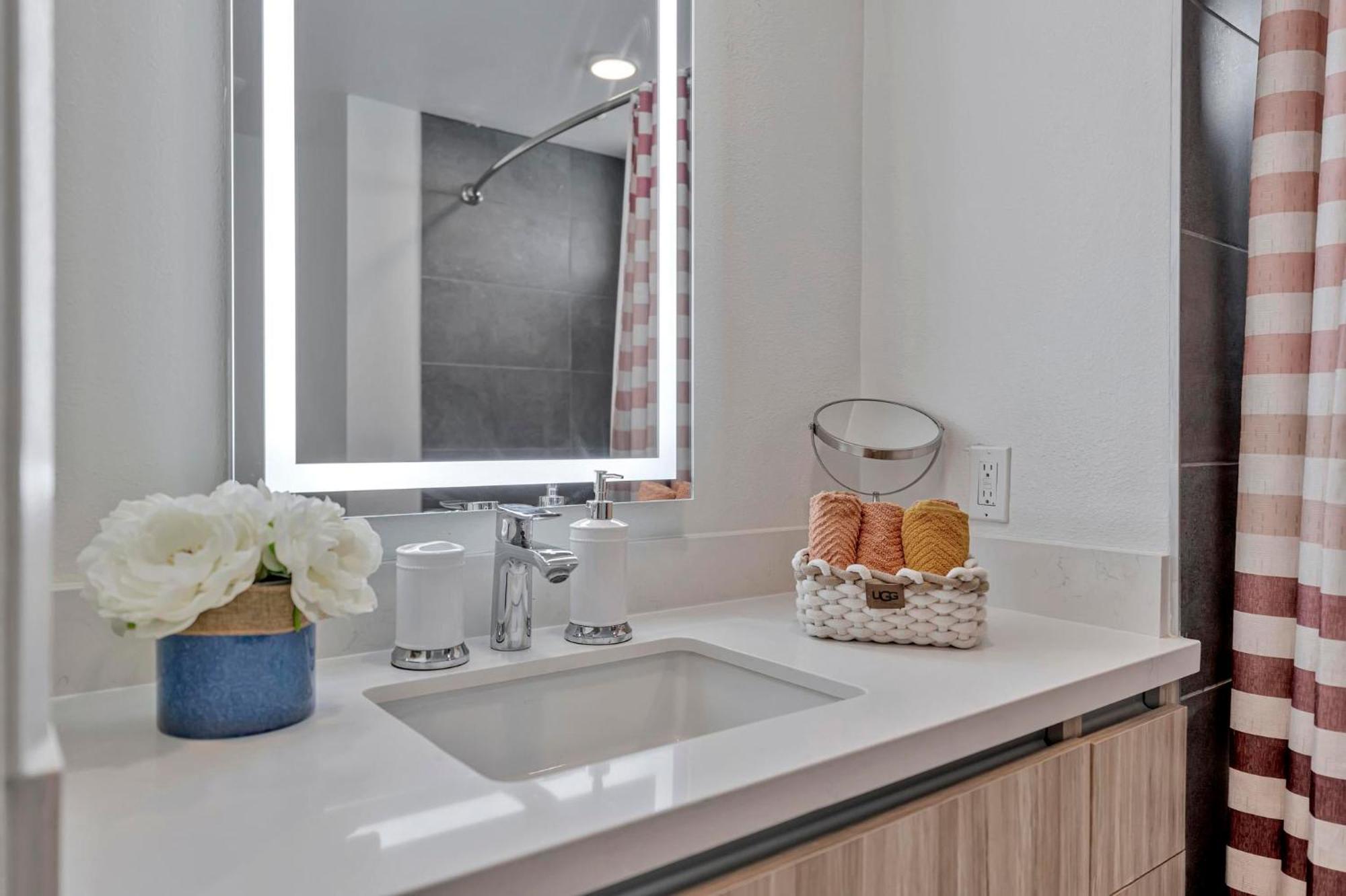 7 Large Down Town Santa Monica Apartment Los Angeles Eksteriør billede