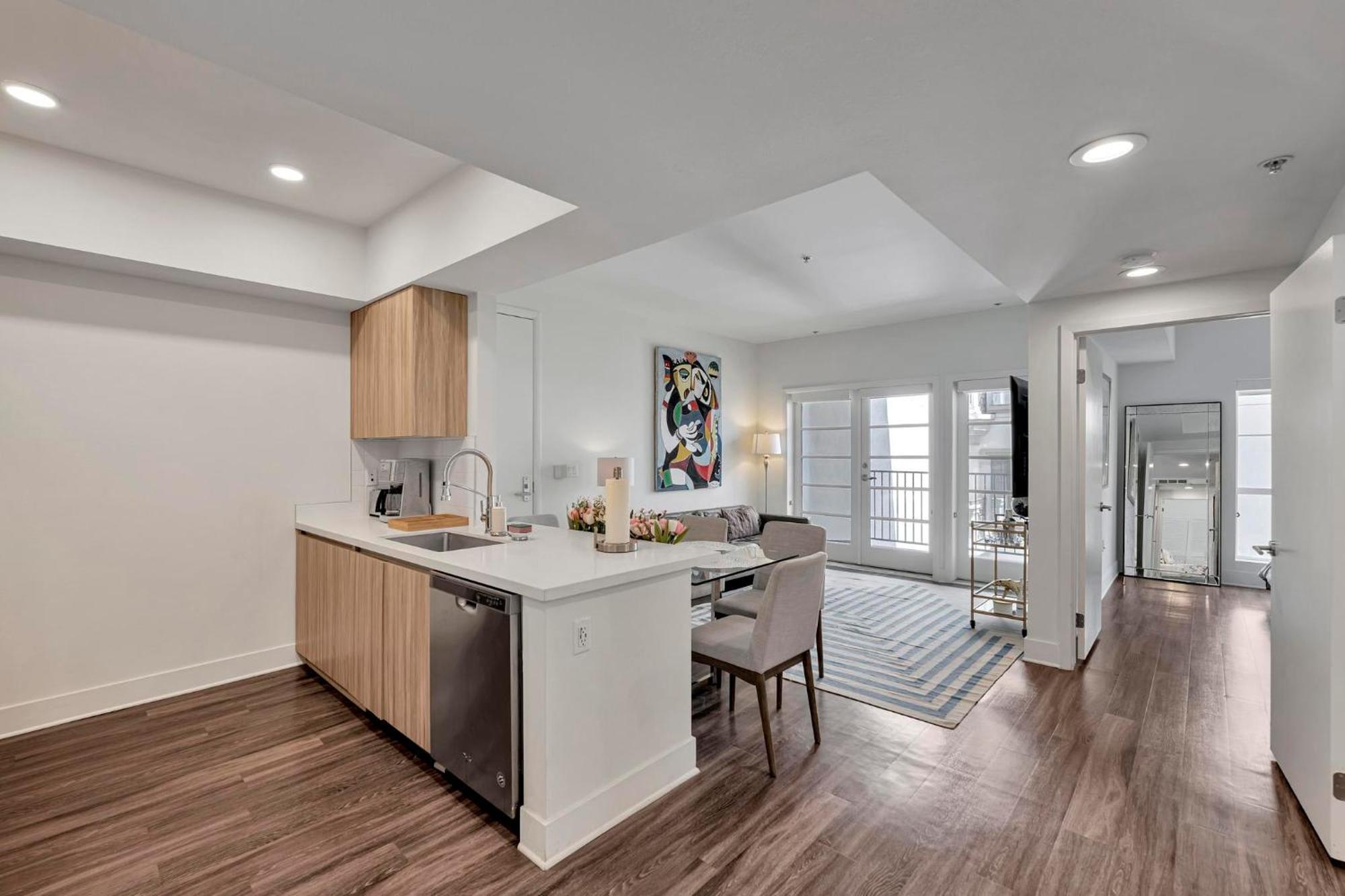 7 Large Down Town Santa Monica Apartment Los Angeles Eksteriør billede
